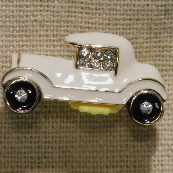 CLASSIC CAR Brooch - Picture 8 of 13